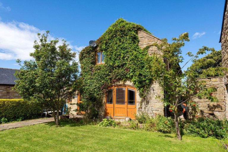 Brynllystyn Farm, Gwespyr